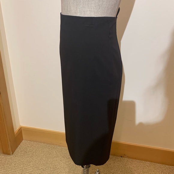 🔴💥EUC💥 INC International Concepts Classic Black Pencil Skirt - Size 4✨ - Picture 2 of 10